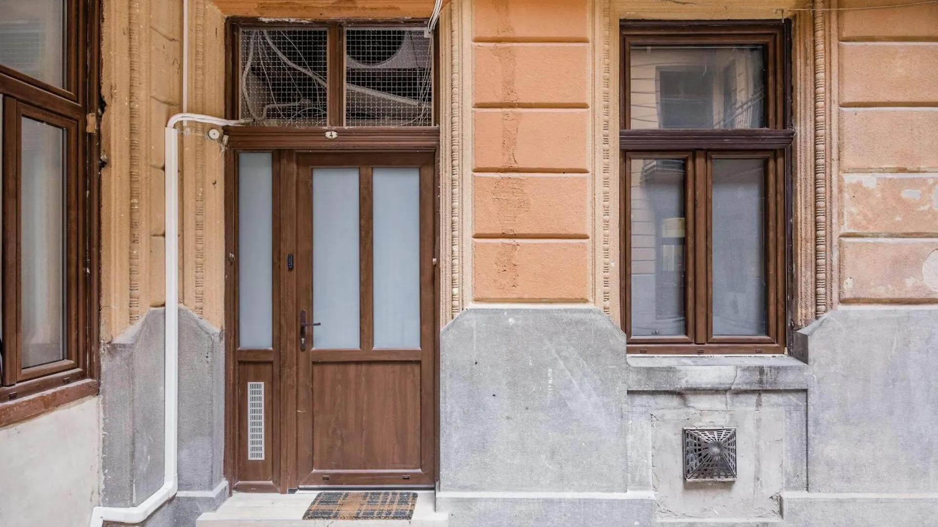 Modern Downtown Oasis Apartment Budapest 0*,  Hungary
