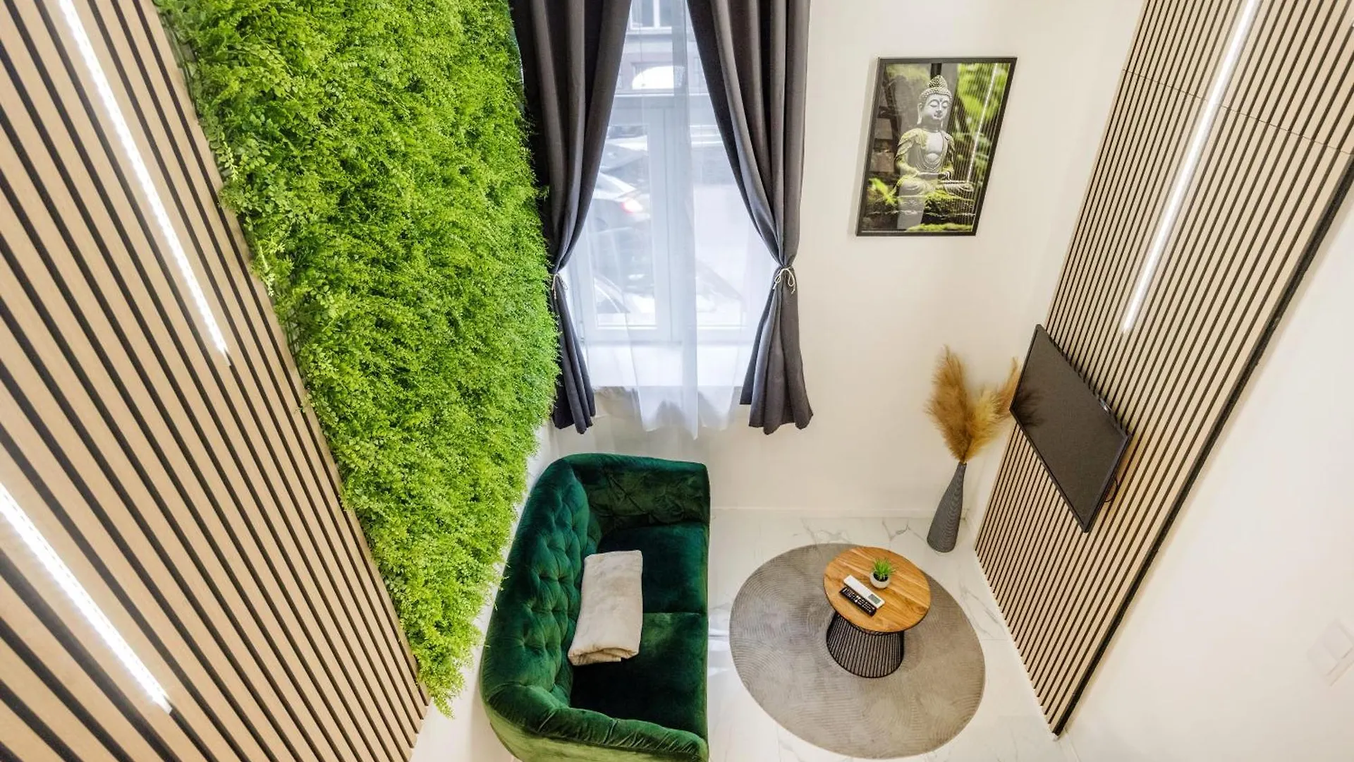 Modern Downtown Oasis Apartment Budapest Hungary