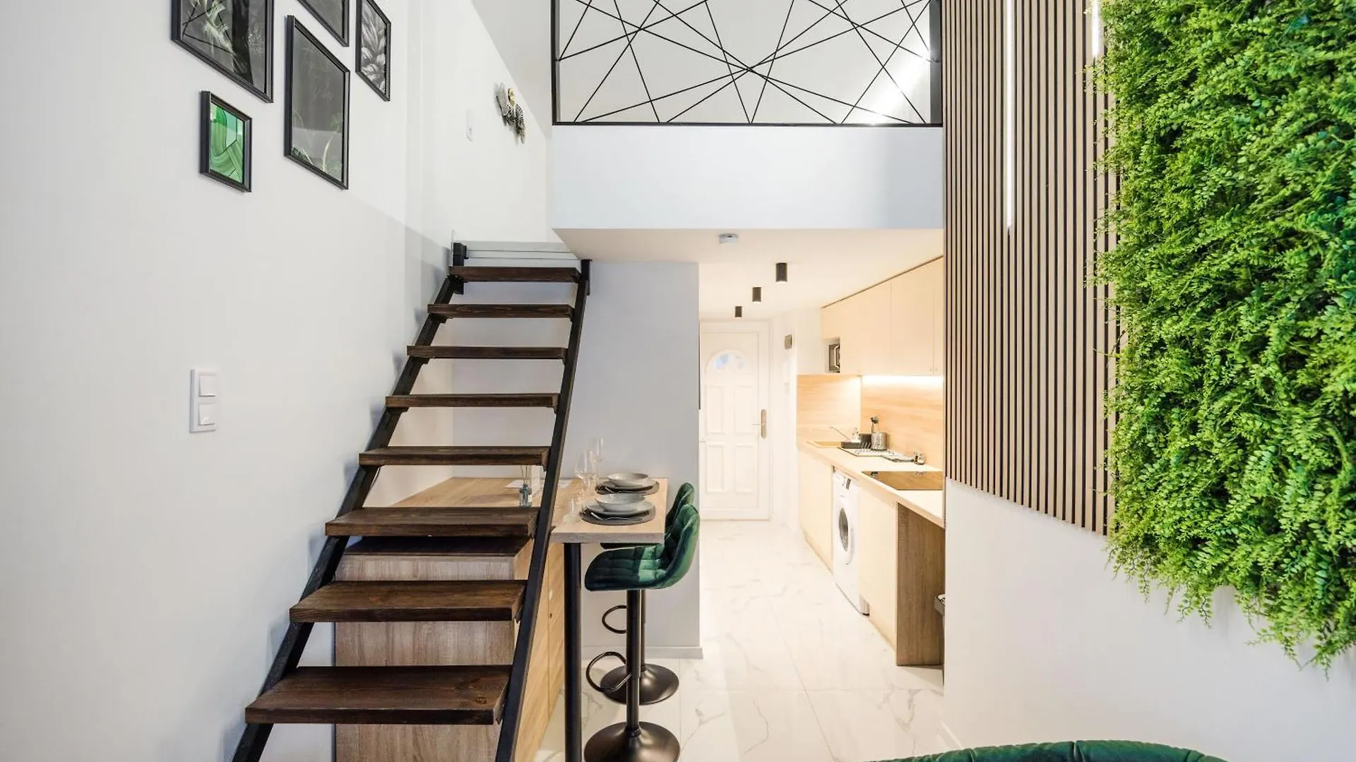 Modern Downtown Oasis Apartment Budapest Hungary